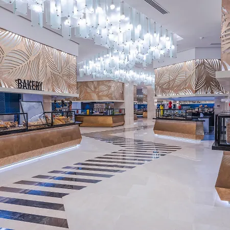 Calyptus Kirman Premium ホテル