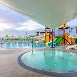 Calyptus Kirman Premium Hotel Side