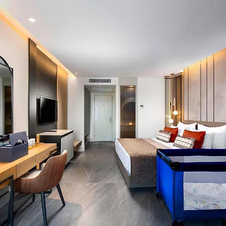 מלון Calyptus Kirman Premium 5*